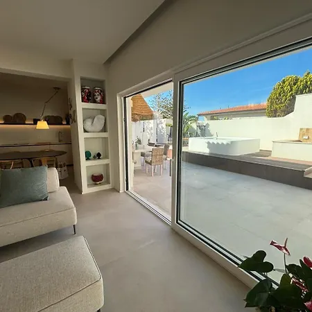 Teti Villa